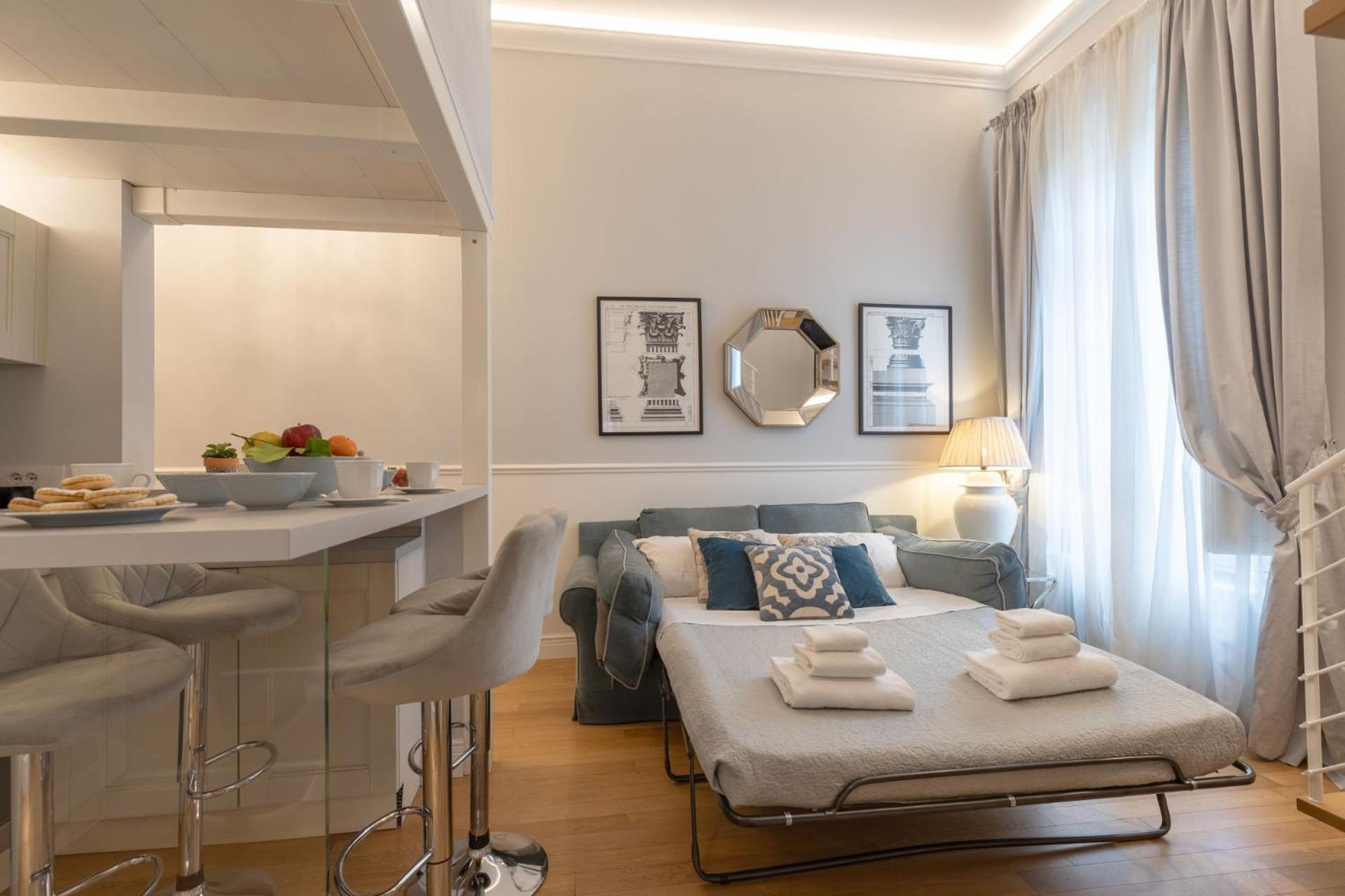 Design With Large Terrace * Florence