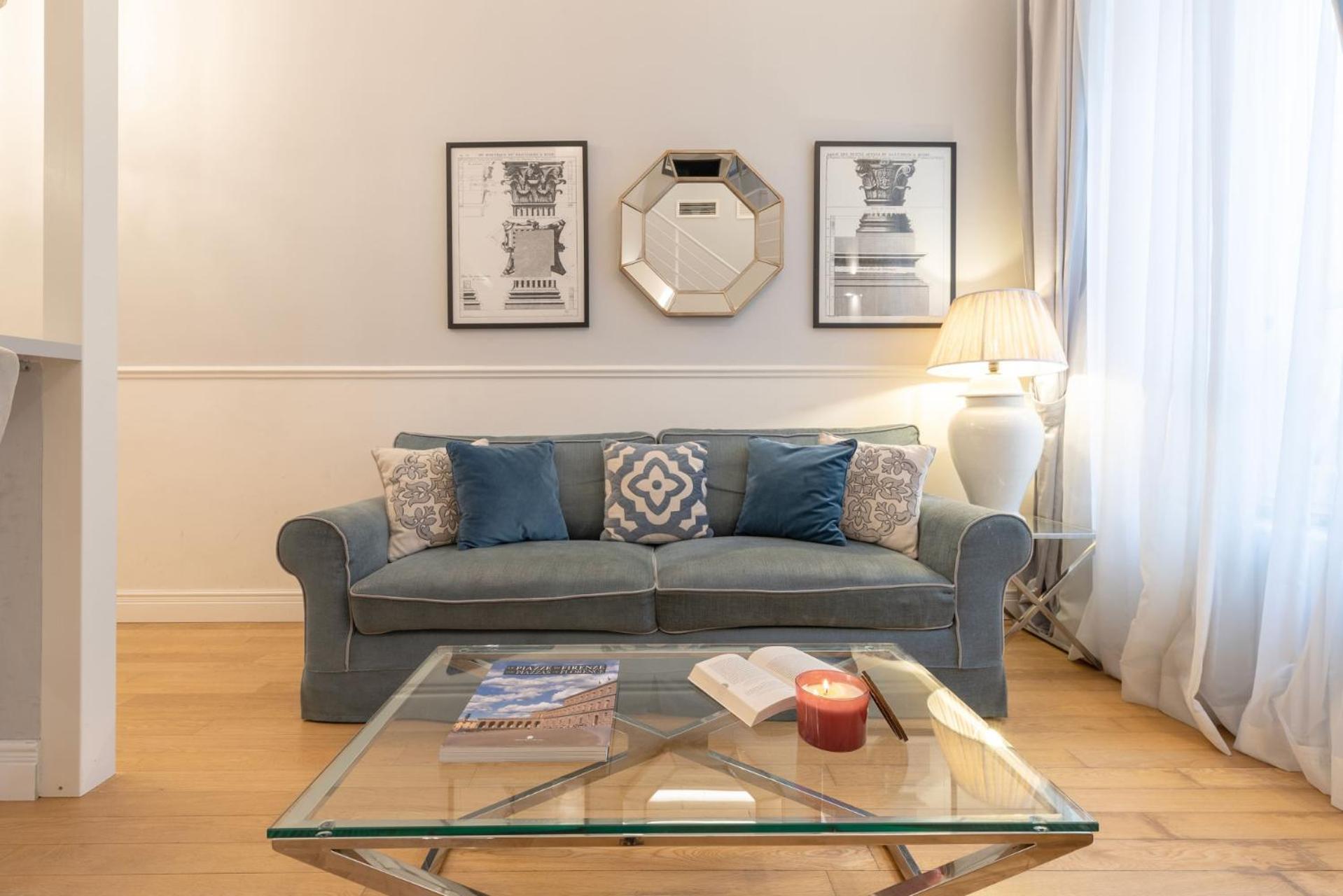 Design With Large Terrace Apartment